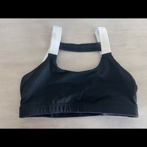 Born Primitive Moxie sports bra